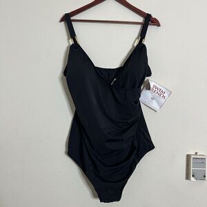 It Figures Wrap Ruched Side Built in Bra One Piece Black Swimsuit SZ 24 W